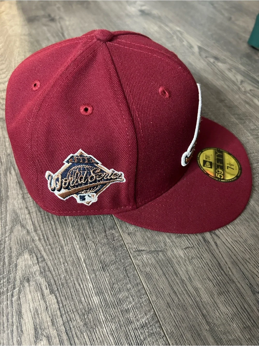 New Era classic fitted